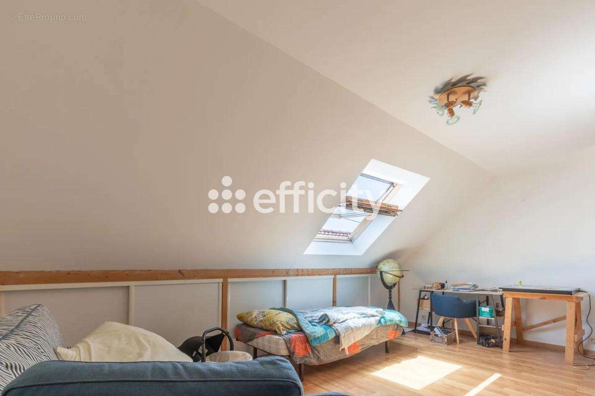 Maison à LA MONTAGNE