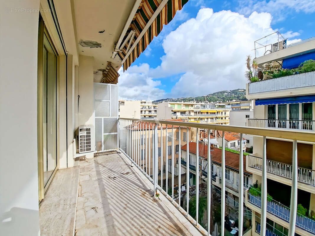Appartement à CANNES