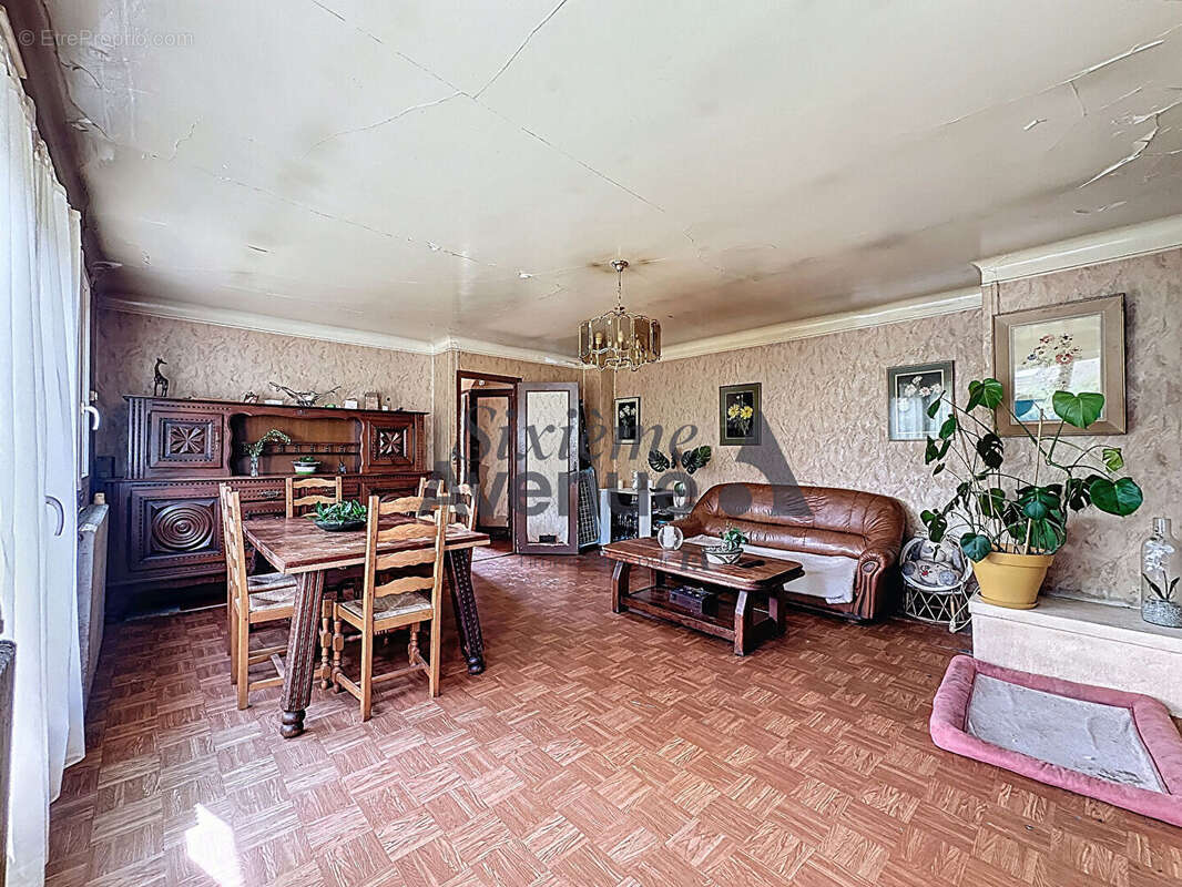 Maison à CHAMPIGNY-SUR-MARNE