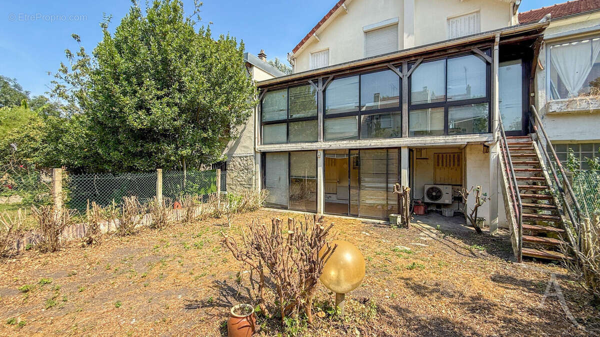 Maison à MONTREUIL