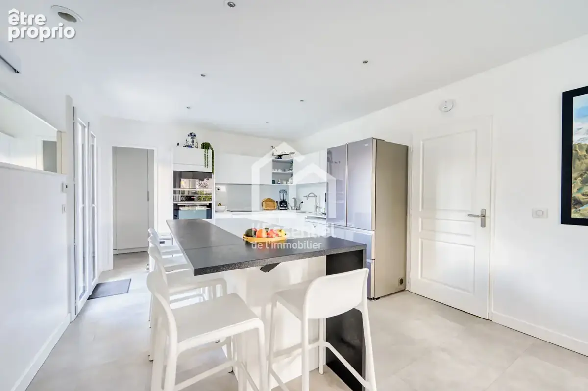 Maison Le Mesnil le Roi 165 m2 - photo 5