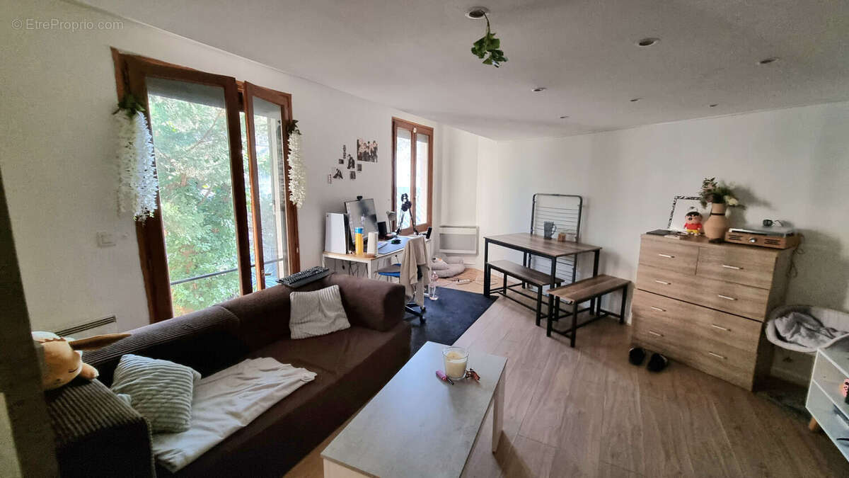 Appartement à VILLEMOMBLE