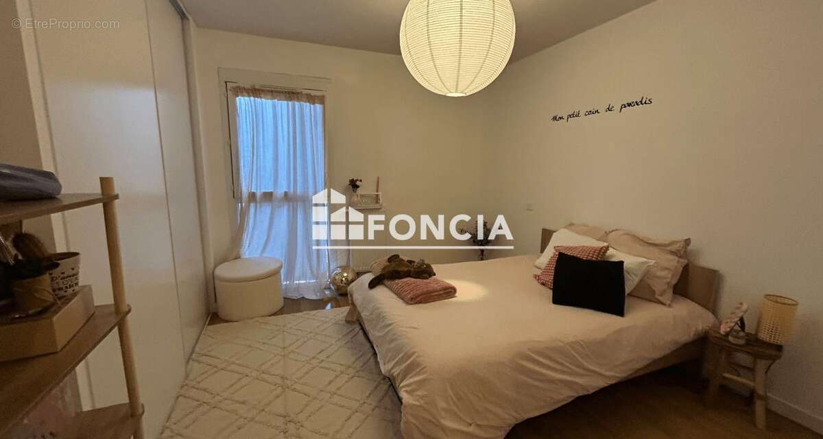 Appartement à SAINT-MEDARD-EN-JALLES