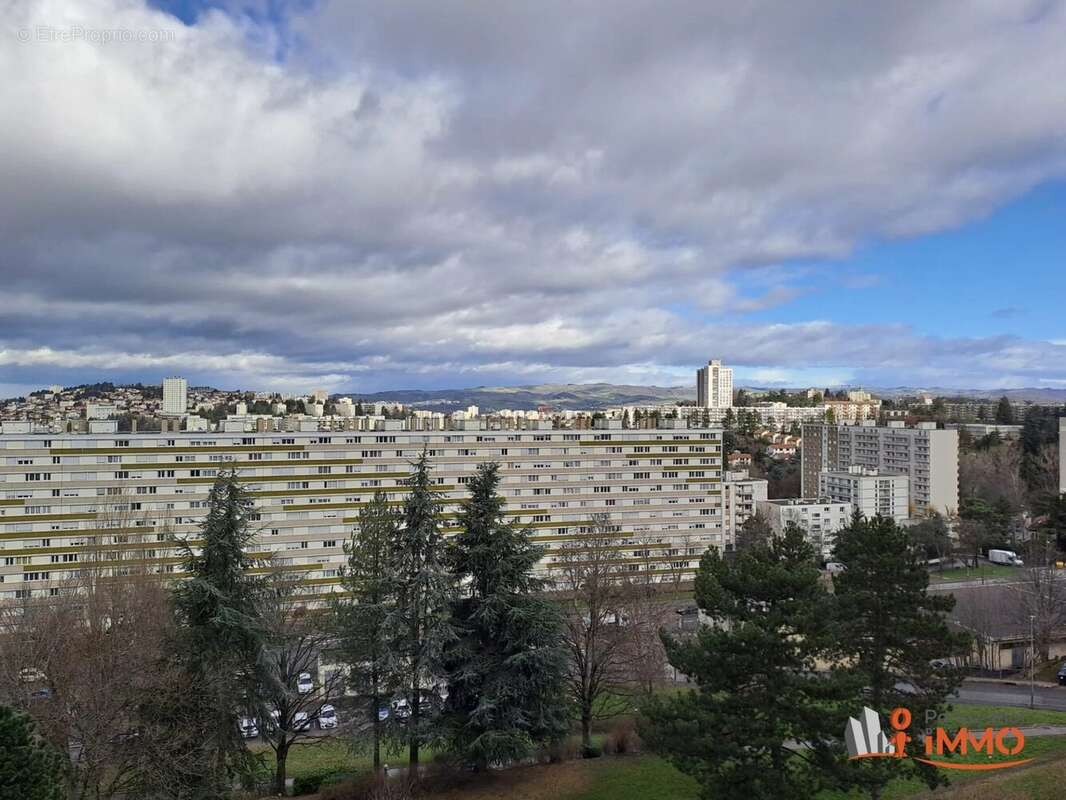 Appartement à SAINT-ETIENNE