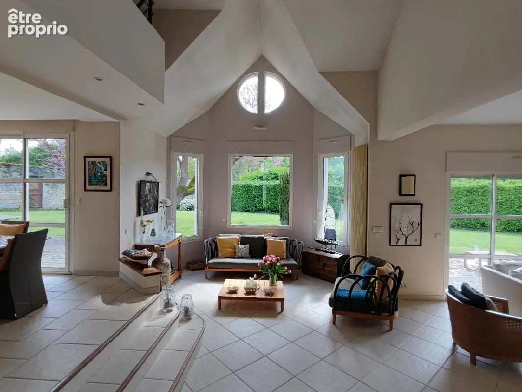 Maison 10 pièces 231 m² à vendre à Nesles-La-Vallee (95690) - photo 5