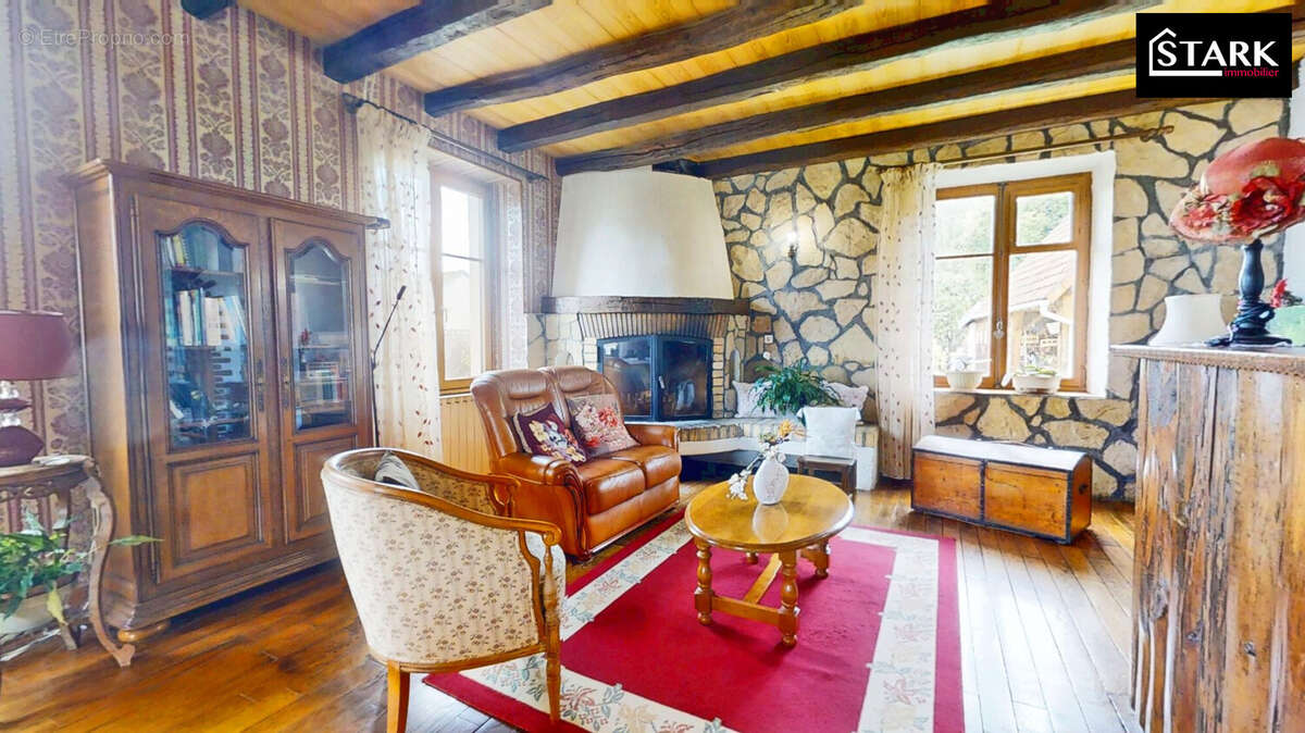 Maison à HERICOURT
