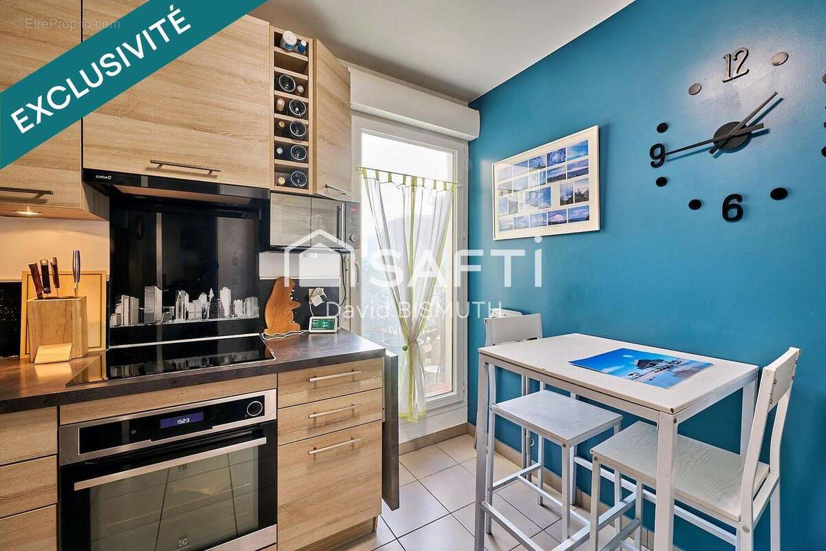 Photo 5 - Appartement à GENNEVILLIERS