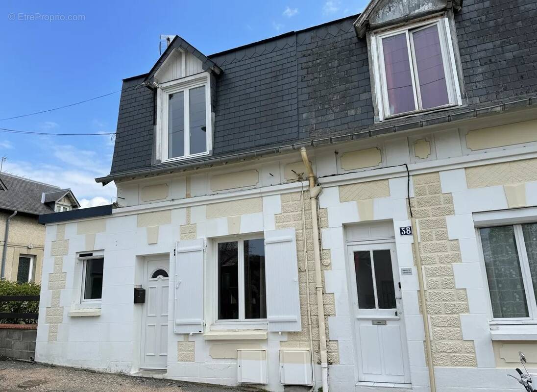 Maison à TROUVILLE-SUR-MER