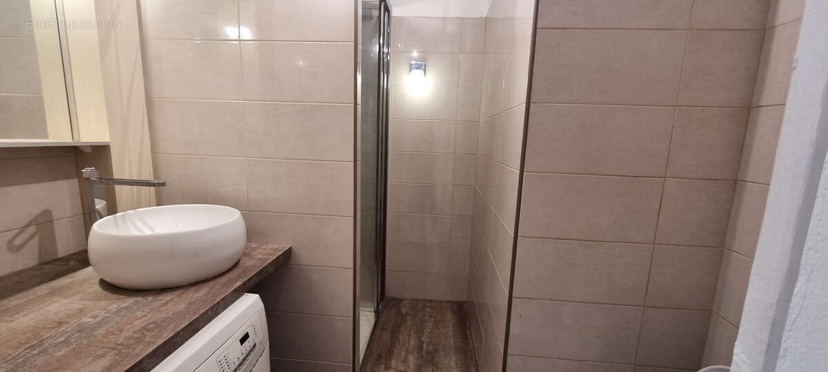 Appartement à MARSEILLE-8E