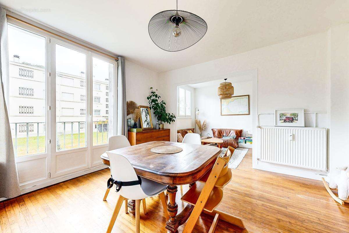 Appartement à NANTES