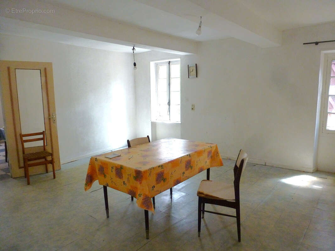 Maison à SIGEAN