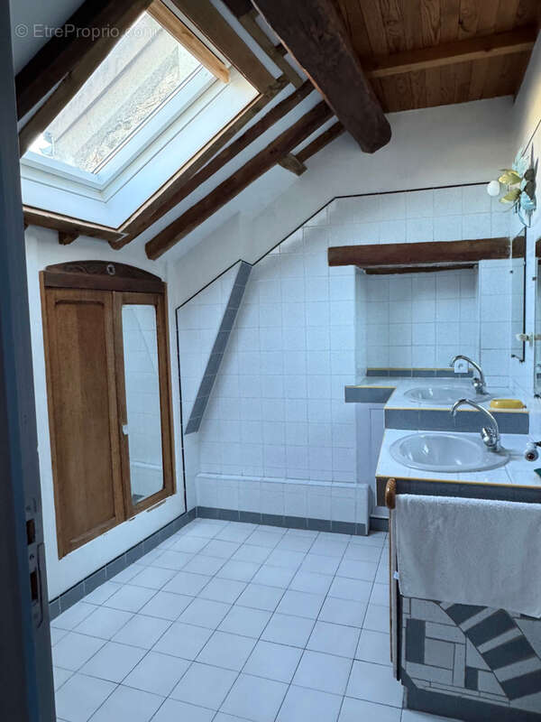 Maison à CORBEIL-ESSONNES