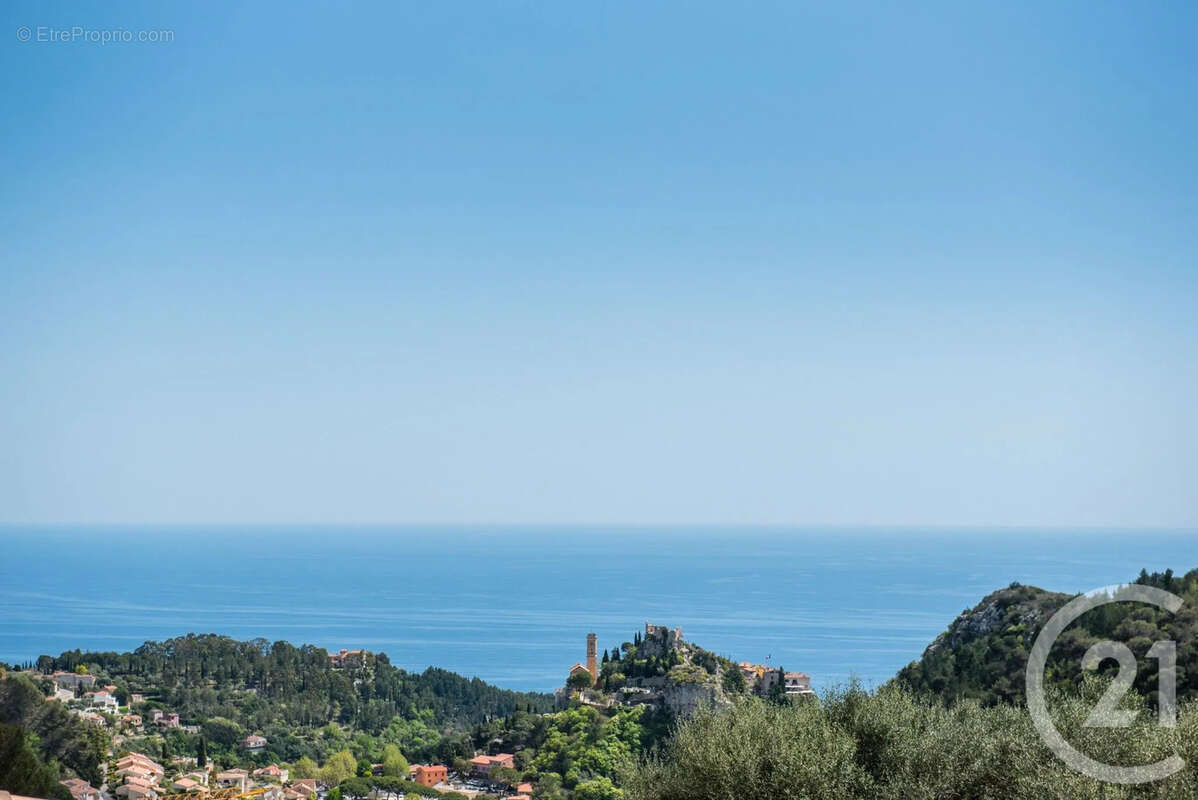 Appartement à EZE
