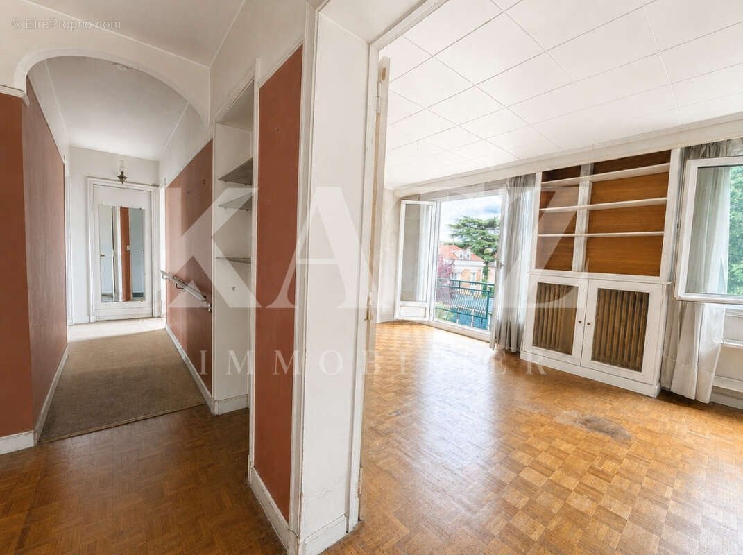 Appartement à GARCHES