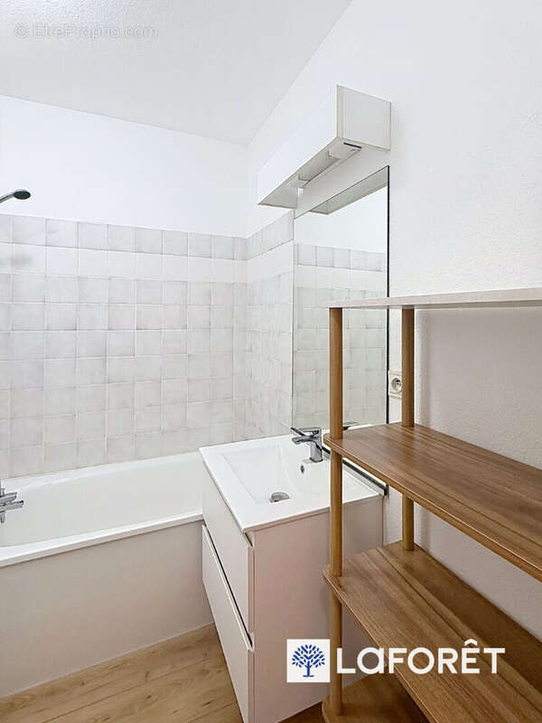 Appartement à LYON-8E