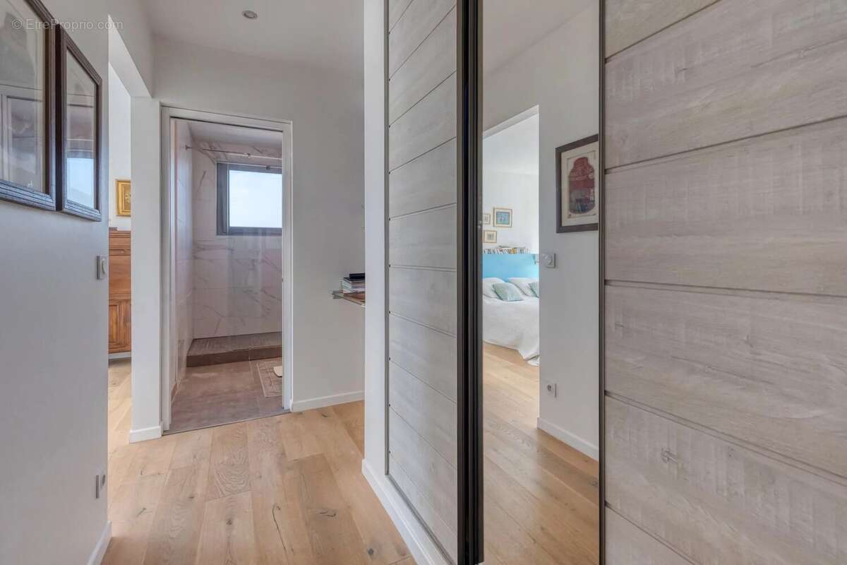 Appartement à MEYLAN