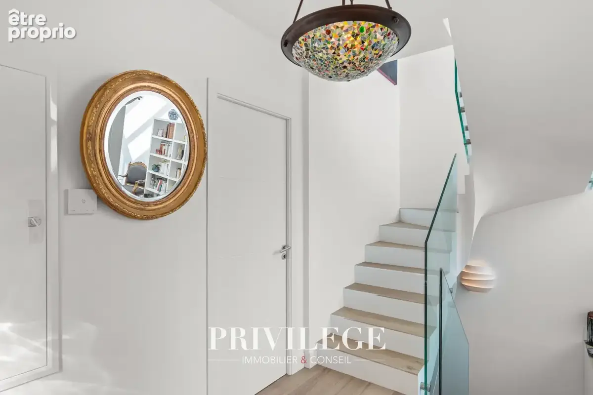 Nice   villa contemporaine avec piscine, vue dégagée et aperçu mer   domaine sécurisé - photo 21