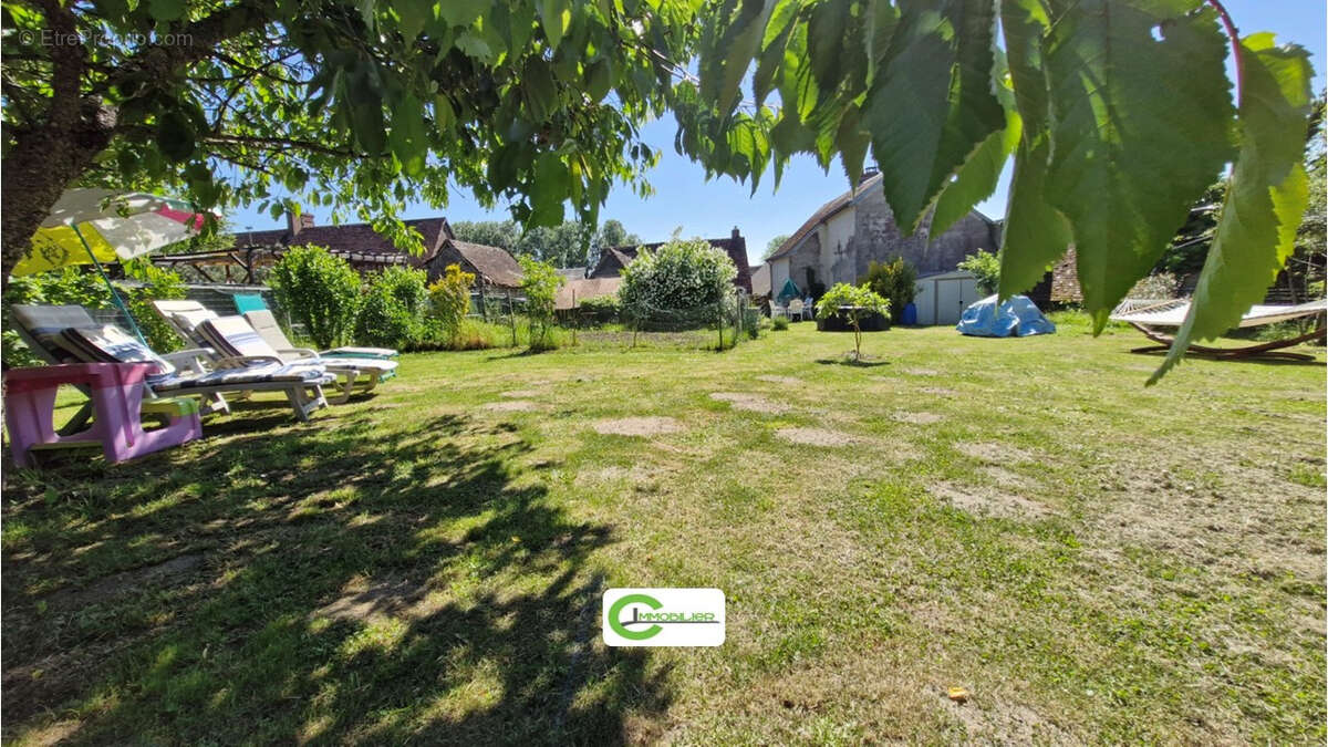 Maison de village a couetron-au-perche - photo 11