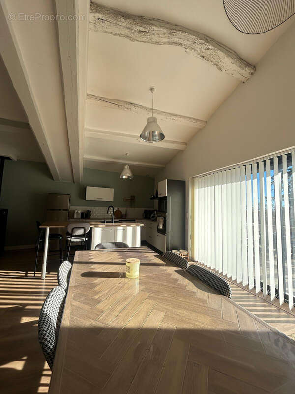 Maison à FELINES