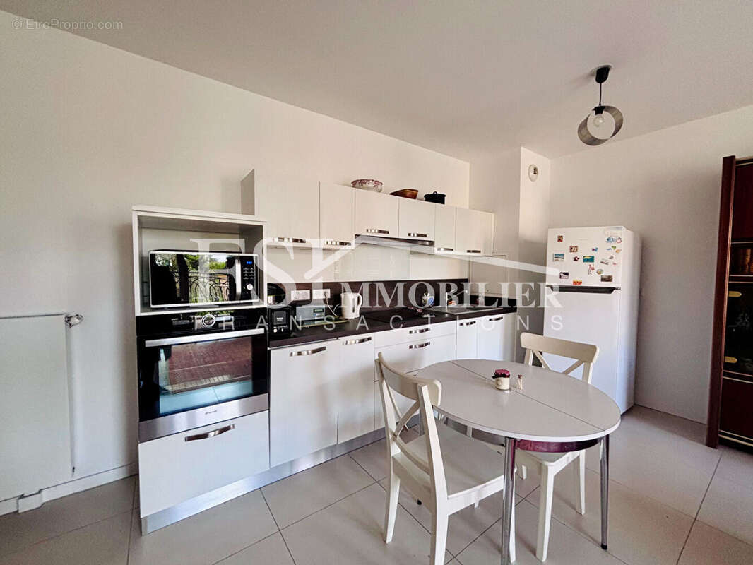 Appartement Saint Leu La Foret 3 pièces 63.65m² + PARKING - CENTRE-VILLE - photo 5