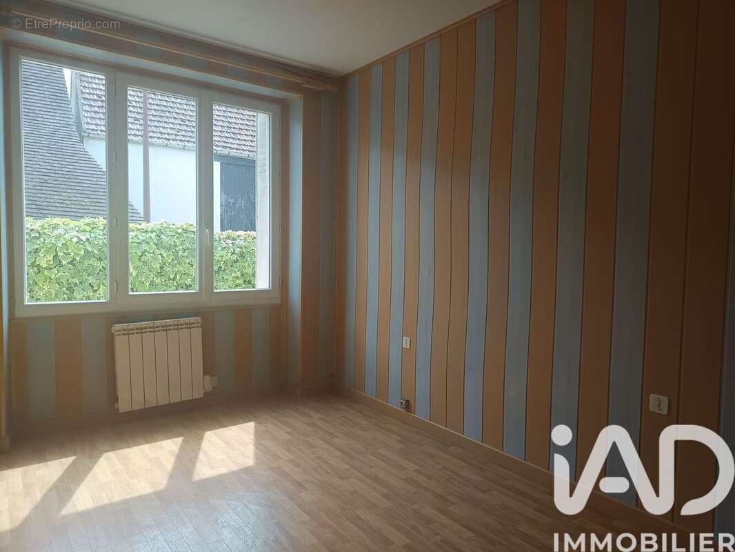 Maison 119 m² à Venesmes  - photo 6