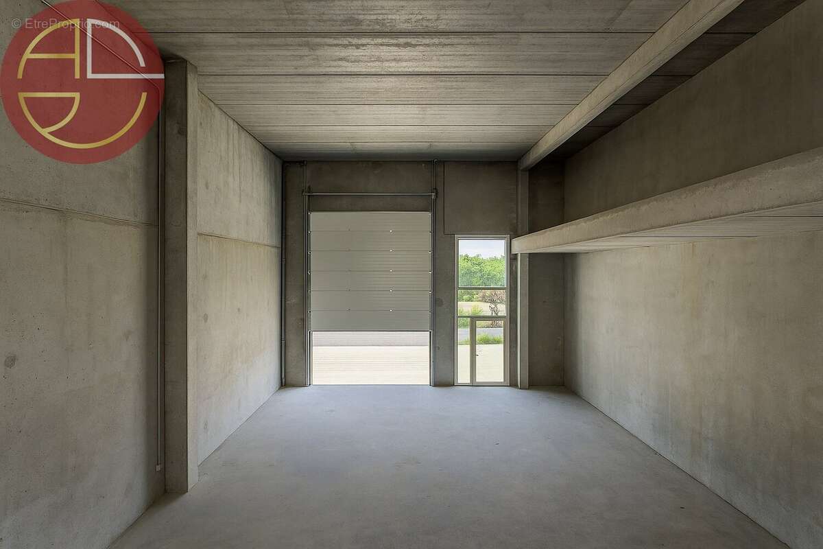 Commerce à CASTANET-TOLOSAN