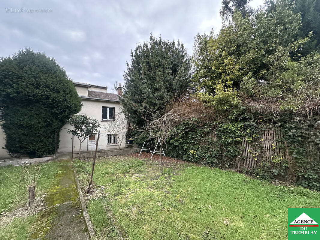 Maison à CHAMPIGNY-SUR-MARNE