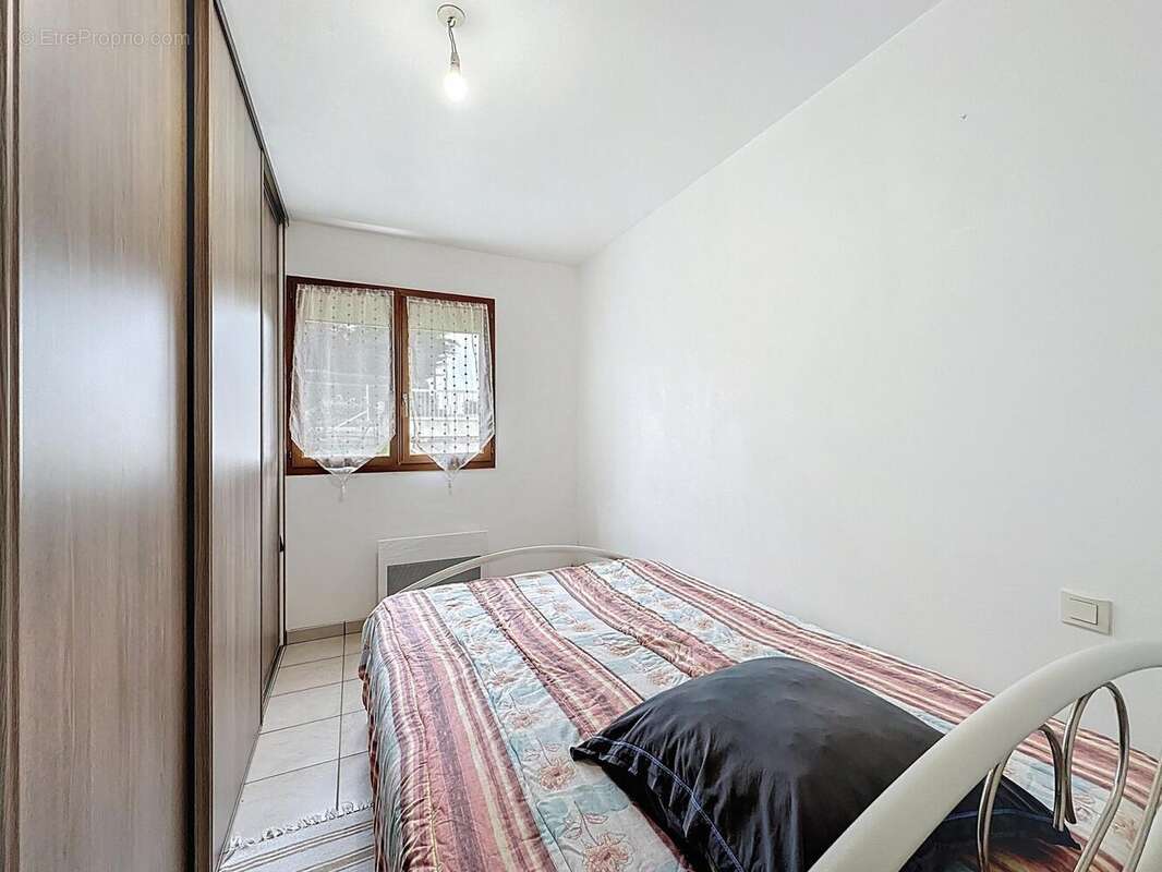 Photo 3 - Maison à VALLERY