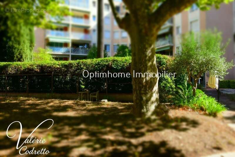 Appartement à HYERES