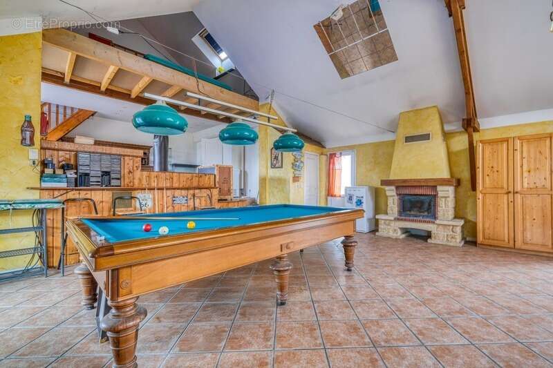 Maison à CHAMBRY