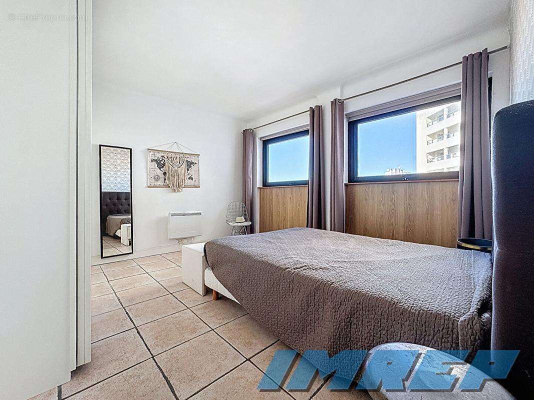 Appartement à MARSEILLE-7E