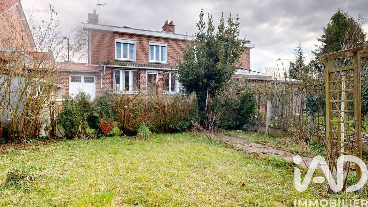 Photo 1 - Maison à HALLENNES-LEZ-HAUBOURDIN