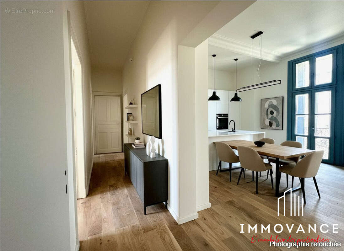 Appartement à VALERGUES