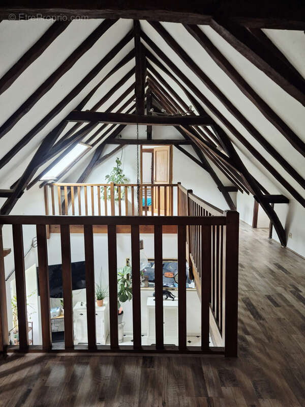 Maison à MIRE