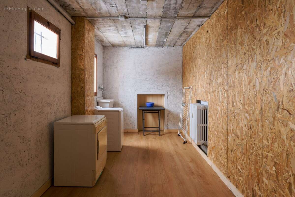 Appartement à DEMI-QUARTIER