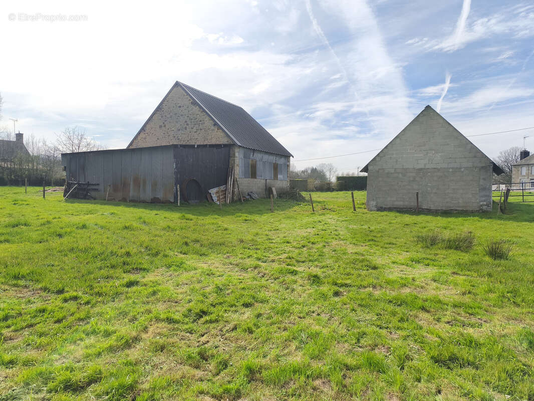Maison à SAINTE-CECILE