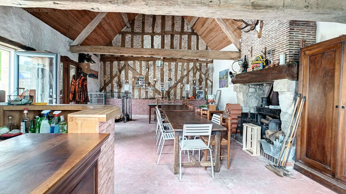 Maison à CHILLEURS-AUX-BOIS