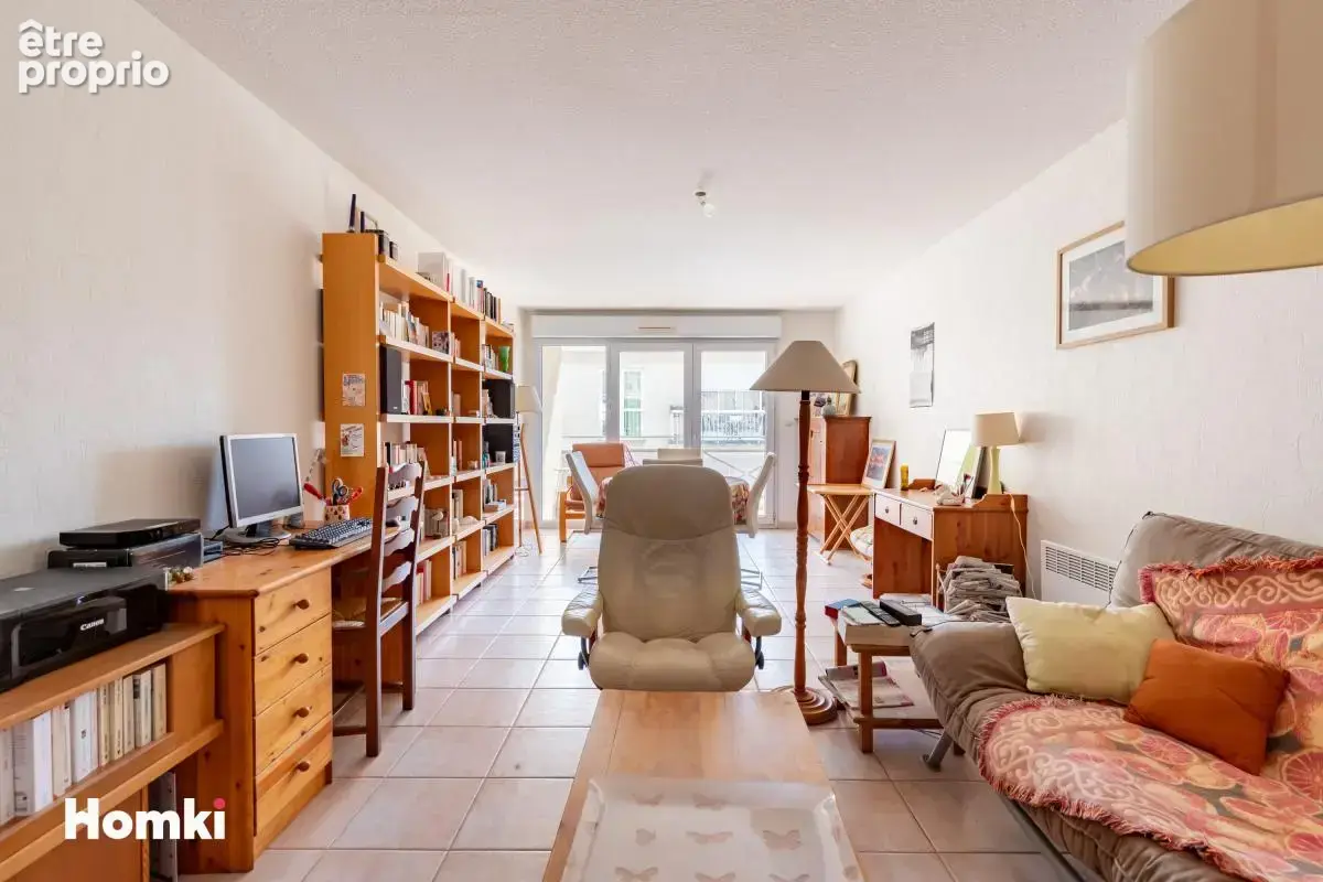 Appartement T3 de 69 m² à Narbonne 11100, Rue Rossini - photo 4