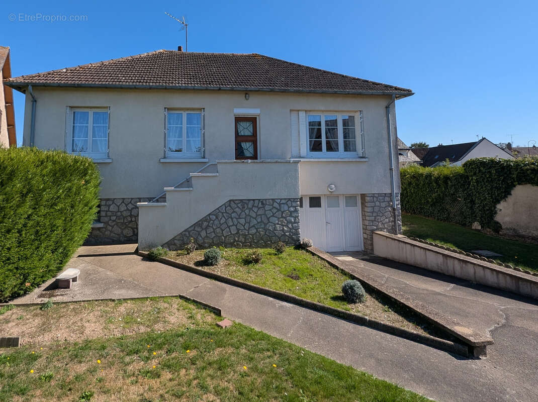 Maison à CHATEAUDUN