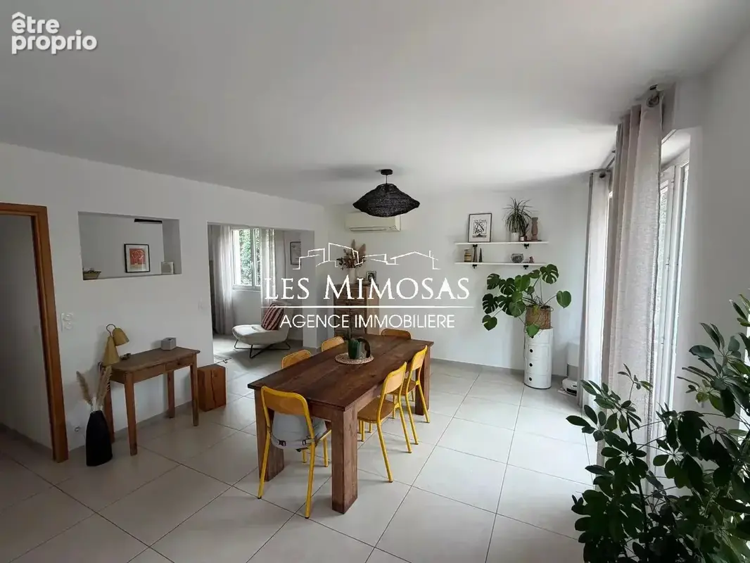 FREJUS-PLAGE, Maison individuelle de 115m² de plain-pied avec garage - photo 6