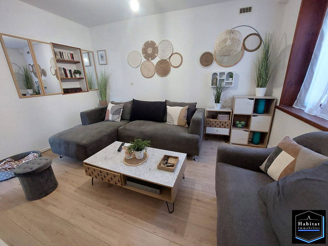 Maison à ORMOY-VILLERS