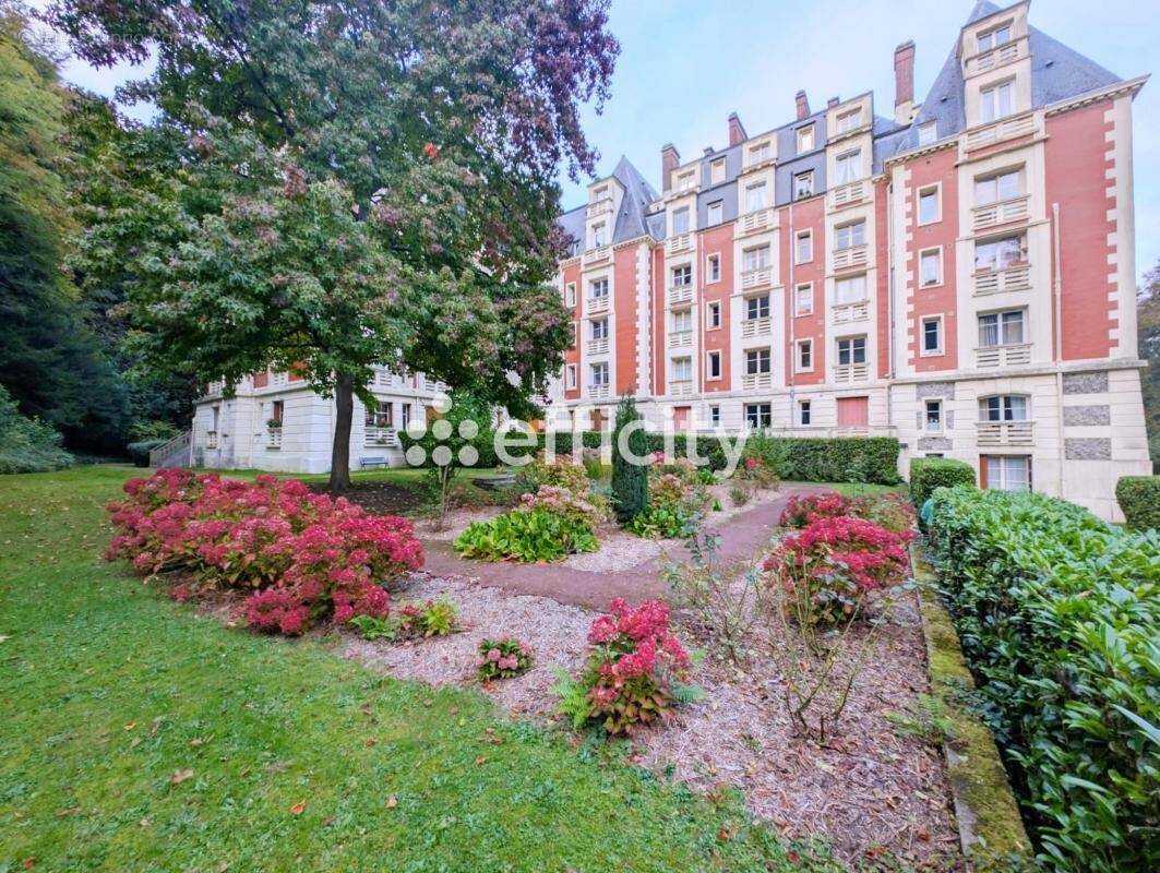 Appartement à ROUXMESNIL-BOUTEILLES