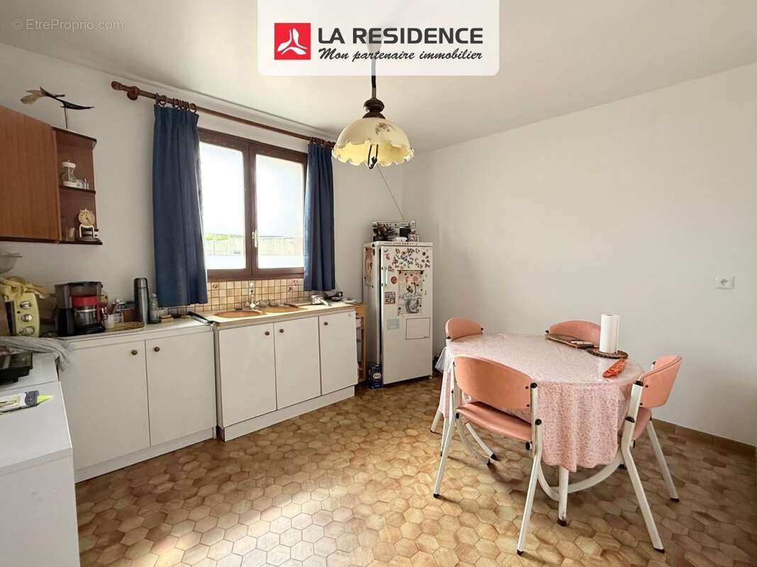 Maison à MONTIGNY-LES-CORMEILLES