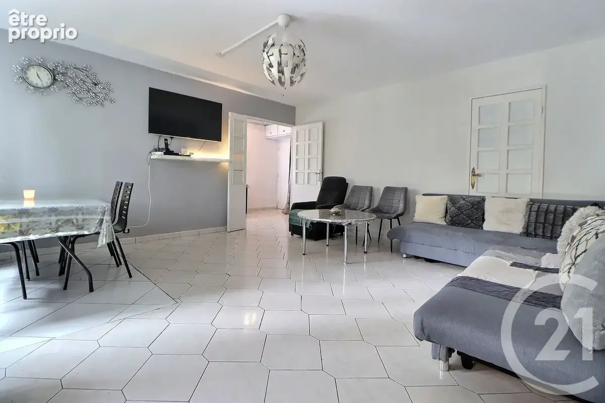 Appartement 4 pièces 89 m² à vendre à Aulnay-Sous-Bois (93600) - photo 2