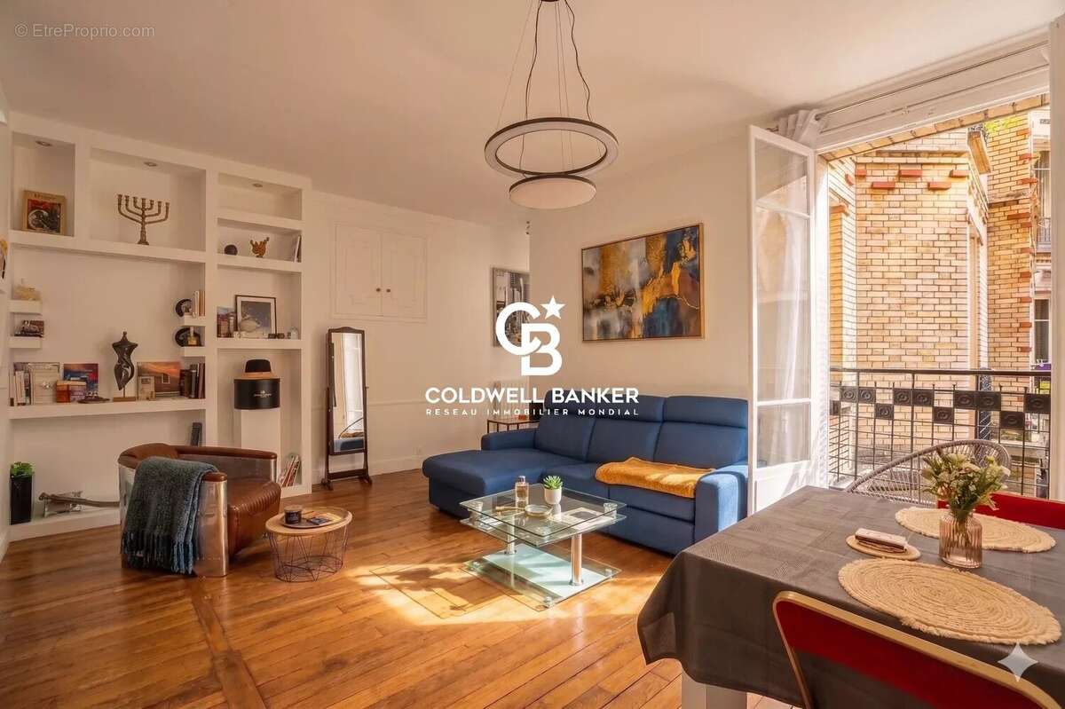 Appartement à PARIS-11E