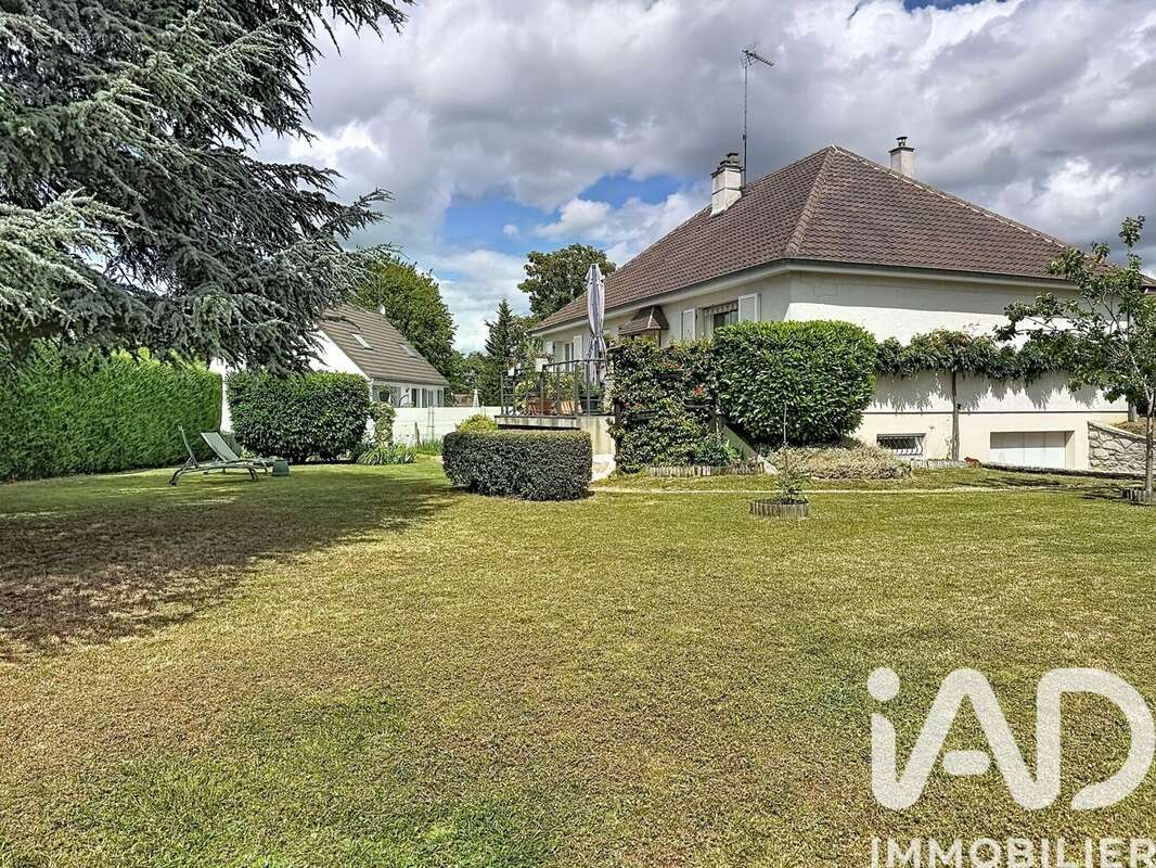 Photo 3 - Maison à NOGENT-LE-ROI