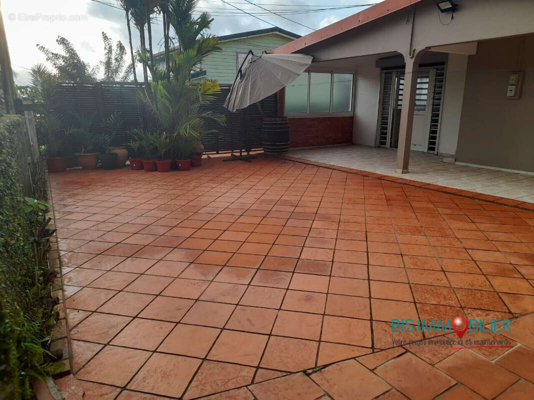 Appartement à LE MORNE-ROUGE