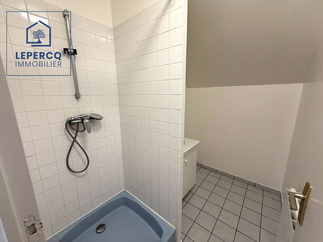 Appartement à PEROY-LES-GOMBRIES