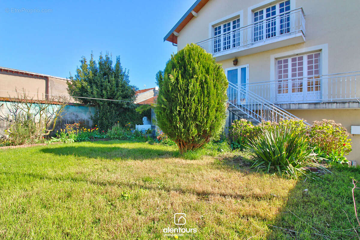 Maison à LANEUVEVILLE-DEVANT-NANCY