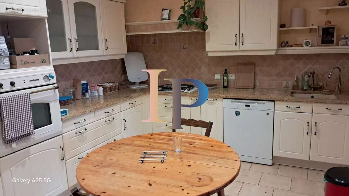 Maison à PARAY-LE-MONIAL